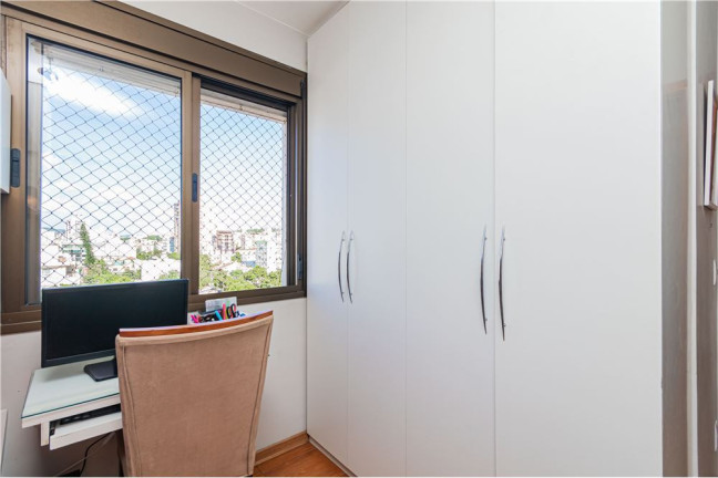 Imagem Apartamento com 2 Quartos à Venda, 73 m² em Menino Deus - Porto Alegre Imagem Apartamento com 2 Quartos à Venda, 73 m² em Menino Deus - Porto Alegre