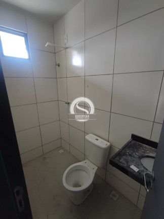 Imagem Casa com 2 Quartos à Venda, 78 m² Imagem Casa com 2 Quartos à Venda, 78 m²