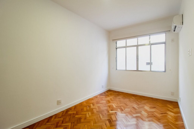 Imagem Imóvel com 2 Quartos à Venda, 75 m² em Botafogo - Rio De Janeiro Imagem Imóvel com 2 Quartos à Venda, 75 m² em Botafogo - Rio De Janeiro