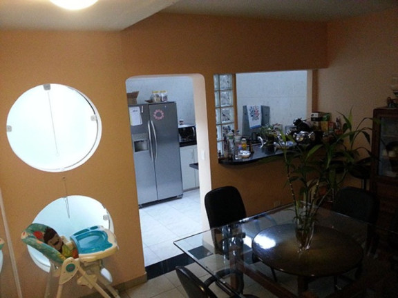 Imagem Casa com 3 Quartos à Venda, 145 m² em Jardim Aeroporto - São Paulo Imagem Casa com 3 Quartos à Venda, 145 m² em Jardim Aeroporto - São Paulo