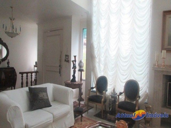Imagem Casa com 3 Quartos à Venda, 267 m² em Vargem Grande - Teresópolis
