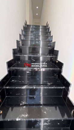 Imagem Sobrado com 3 Quartos à Venda, 143 m² em Villas Do Jaguari - Santana De Parnaíba