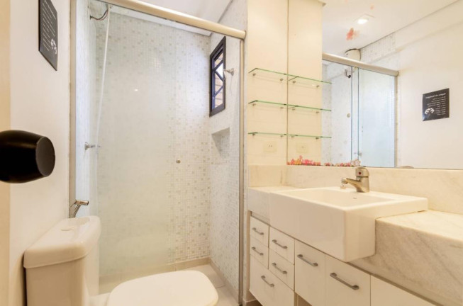 Imagem Imóvel com 2 Quartos à Venda, em Vila Mariana - São Paulo Imagem Imóvel com 2 Quartos à Venda, em Vila Mariana - São Paulo
