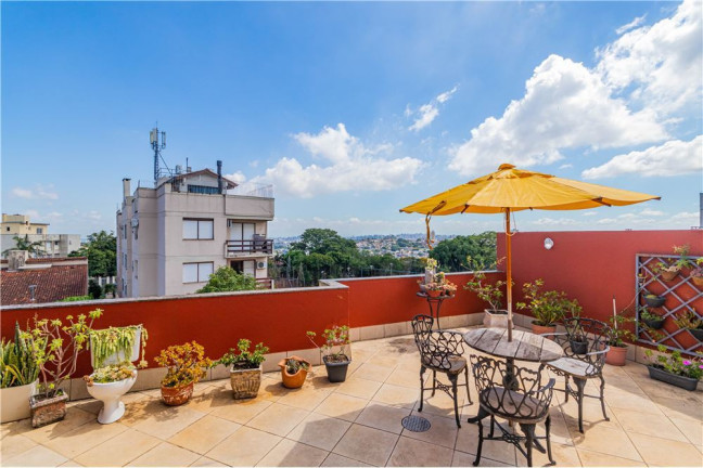 Imagem Apartamento com 3 Quartos à Venda, 154 m² em Teresópolis - Porto Alegre