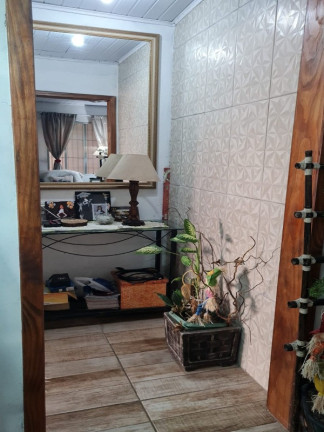 Imagem Casa com 4 Quartos à Venda, 170 m² em Parque Santa Fé - Porto Alegre Imagem Casa com 4 Quartos à Venda, 170 m² em Parque Santa Fé - Porto Alegre
