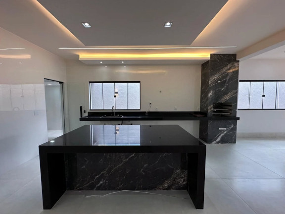 Imagem Casa com 4 Quartos à Venda, 290 m² em Jardim Vila Boa - Goiania