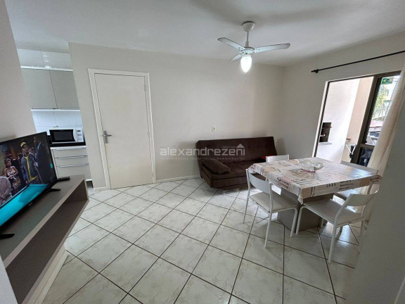 Imagem Apartamento com 2 Quartos para Temporada, 60 m² em Bombas - Bombinhas Imagem Apartamento com 2 Quartos para Temporada, 60 m² em Bombas - Bombinhas