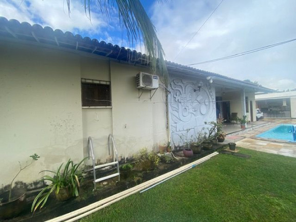 Imagem Casa com 3 Quartos à Venda, 300 m² em Cidade Dos Funcionários - Fortaleza Imagem Casa com 3 Quartos à Venda, 300 m² em Cidade Dos Funcionários - Fortaleza