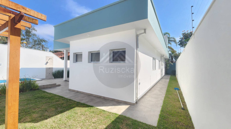 Imagem Casa com 3 Quartos à Venda, 306 m² em Balneario Santa Julia - Itanhaém Imagem Casa com 3 Quartos à Venda, 306 m² em Balneario Santa Julia - Itanhaém