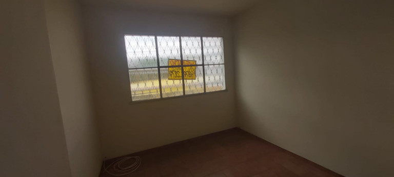 Imagem Sobrado com 5 Quartos à Venda, em Campo Grande - Rio De Janeiro Imagem Sobrado com 5 Quartos à Venda, em Campo Grande - Rio De Janeiro