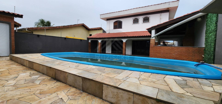 Casa com 3 Quartos à Venda, 325 m² em Mosteiro - Itanhaém