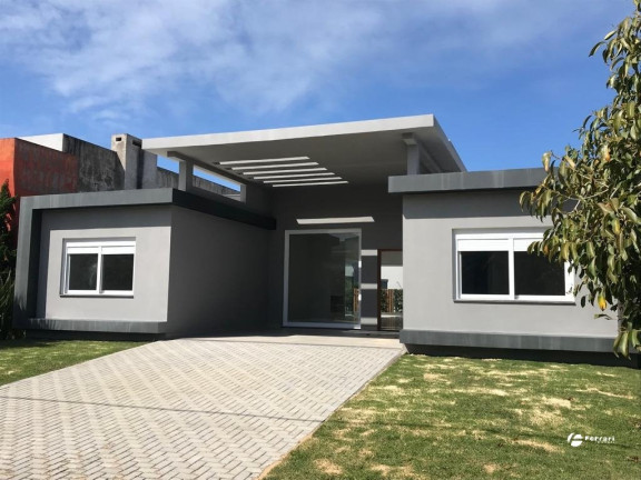 Imagem Casa de Condomínio com 4 Quartos à Venda, 200 m² em Dubai - Capão Da Canoa
