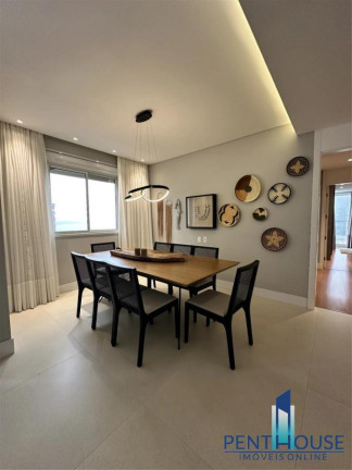 Imagem Apartamento com 3 Quartos à Venda, 153 m² em Centro - Balneário Camboriú Imagem Apartamento com 3 Quartos à Venda, 153 m² em Centro - Balneário Camboriú