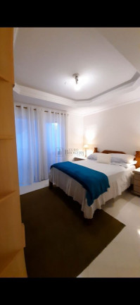 Imagem Apartamento com 3 Quartos à Venda, 131 m² em Centro - Balneário Camboriú Imagem Apartamento com 3 Quartos à Venda, 131 m² em Centro - Balneário Camboriú