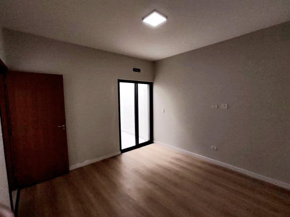 Imagem Casa com 2 Quartos à Venda, 169 m² em Jardim Espanha - Maringá