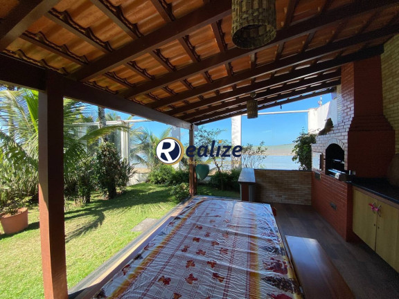 Imagem Casa com 6 Quartos à Venda, 500 m² em Santa Mônica - Guarapari