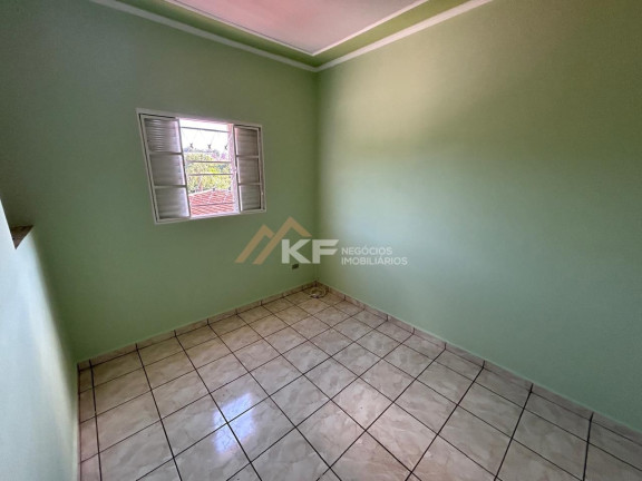 Sobrado com 3 Quartos à Venda, 130 m² em Planalto Verde - Ribeirão Preto