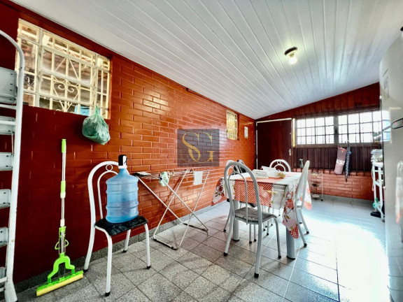Imagem Casa com 4 Quartos à Venda, 400 m² em São Pedro - Teresópolis Imagem Casa com 4 Quartos à Venda, 400 m² em São Pedro - Teresópolis
