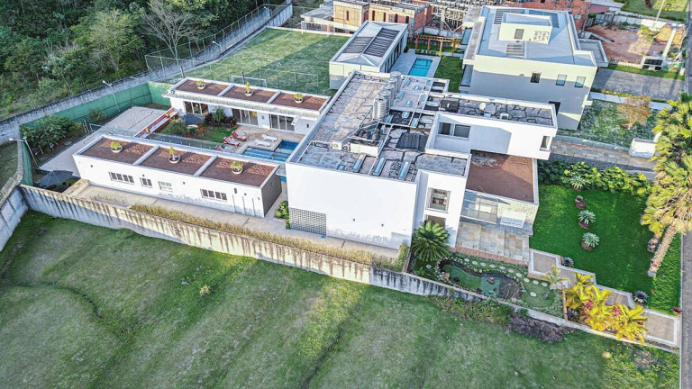 Imagem Casa com 4 Quartos à Venda, 1.500 m² em Tamboré 1 - Barueri Imagem Casa com 4 Quartos à Venda, 1.500 m² em Tamboré 1 - Barueri