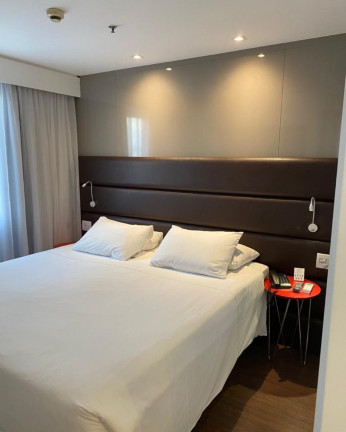 Imagem Flat com 1 Quarto à Venda, 42 m² em Vila Olímpia - São Paulo Imagem Flat com 1 Quarto à Venda, 42 m² em Vila Olímpia - São Paulo