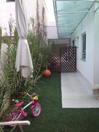 Imagem Casa com 4 Quartos à Venda, 400 m² em Santa Felicidade - Curitiba