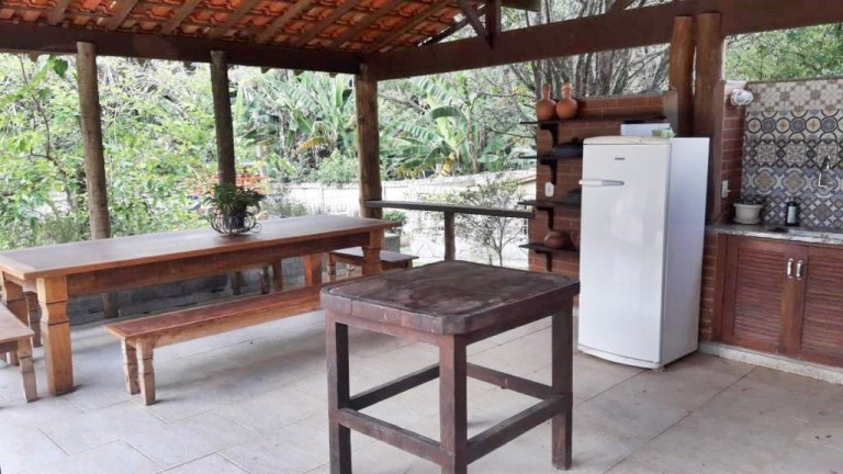 Imagem Casa com 5 Quartos à Venda, 500 m² em Pessegueiros - Teresópolis