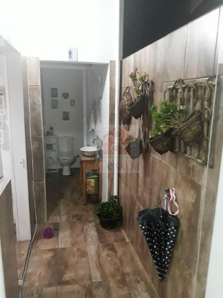Imagem Casa com 2 Quartos à Venda, 49 m² em Santana - Porto Alegre