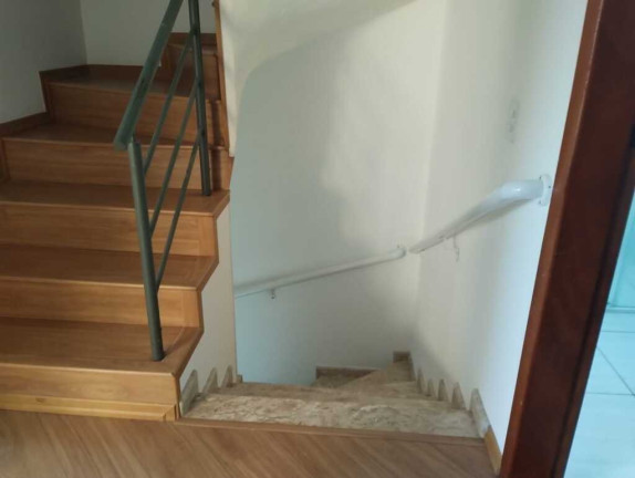 Imagem Casa com 3 Quartos à Venda, 170 m² em Boqueirão - Curitiba Imagem Casa com 3 Quartos à Venda, 170 m² em Boqueirão - Curitiba