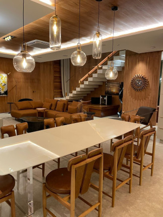 Imagem Casa com 3 Quartos à Venda, 400 m² em Pires Facanha - Eusébio Imagem Casa com 3 Quartos à Venda, 400 m² em Pires Facanha - Eusébio