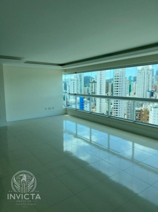 Imagem Apartamento com 3 Quartos à Venda, 130 m² em Centro - Balneário Camboriú Imagem Apartamento com 3 Quartos à Venda, 130 m² em Centro - Balneário Camboriú