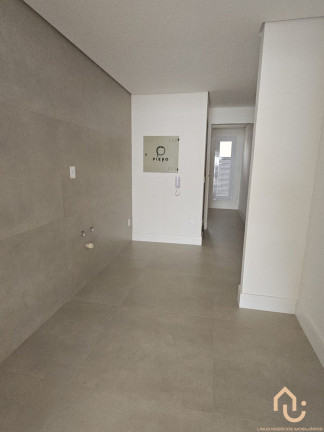 Imagem Apartamento com 3 Quartos à Venda, 198 m² em Itacolomi - Balneário Piçarras Imagem Apartamento com 3 Quartos à Venda, 198 m² em Itacolomi - Balneário Piçarras