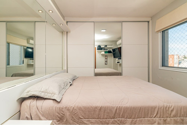 Imagem Apartamento com 2 Quartos à Venda, 78 m² em Santana - Porto Alegre Imagem Apartamento com 2 Quartos à Venda, 78 m² em Santana - Porto Alegre
