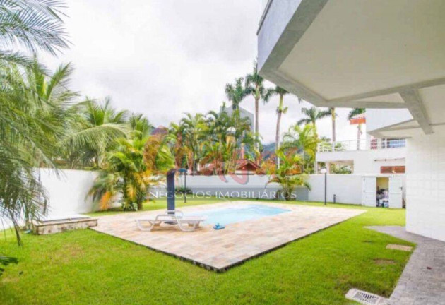 Imagem Sobrado com 4 Quartos à Venda, 650 m² em Tabatinga - Caraguatatuba