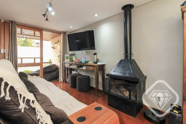 Imagem Casa com 3 Quartos à Venda, 183 m² em Ipanema - Porto Alegre