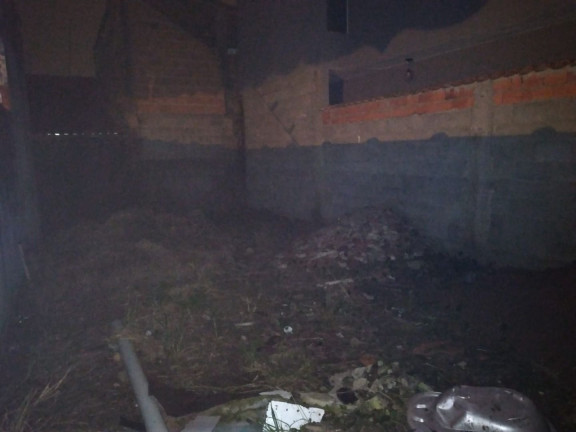 Imagem Casa com 1 Quarto à Venda, 42 m² em Balneário Jussara - Mongaguá
