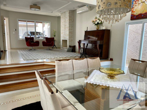 Imagem Casa com 3 Quartos à Venda, 340 m² em Vila Oliveira - Mogi Das Cruzes