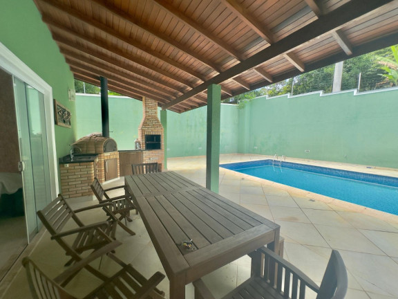 Imagem Casa com 3 Quartos para Alugar, 231 m² em Granja Viana - Carapicuíba Imagem Casa com 3 Quartos para Alugar, 231 m² em Granja Viana - Carapicuíba