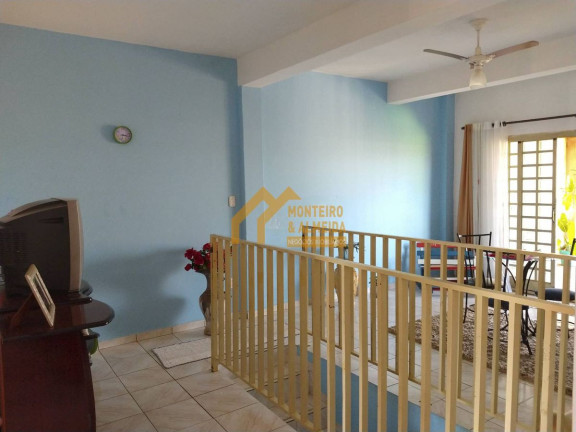 Imagem Casa com 3 Quartos à Venda, 273 m² em Jardim Nova Era - Itapetininga