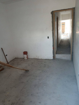 Imagem Casa de Condomínio com 2 Quartos à Venda, 60 m² em Golfinho - Caraguatatuba Imagem Casa de Condomínio com 2 Quartos à Venda, 60 m² em Golfinho - Caraguatatuba
