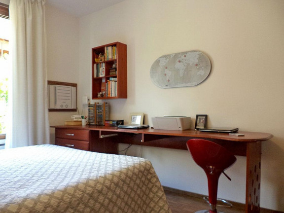 Imagem Imóvel com 1 Quarto à Venda, 66 m² em Rio Branco - Porto Alegre Imagem Imóvel com 1 Quarto à Venda, 66 m² em Rio Branco - Porto Alegre