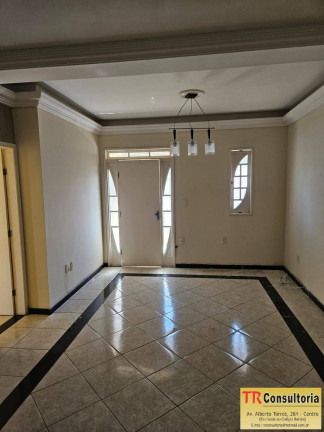 Apartamento com 3 Quartos à Venda, 120 m² em Campos Dos Goytacazes
