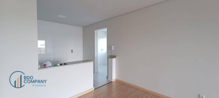Imagem Apartamento com 2 Quartos para Alugar, 88 m² em Jardim Califórnia - Irati Imagem Apartamento com 2 Quartos para Alugar, 88 m² em Jardim Califórnia - Irati