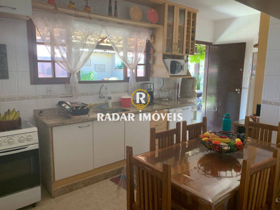 Imagem Casa com 4 Quartos à Venda, 360 m² em Tamoios - Cabo Frio