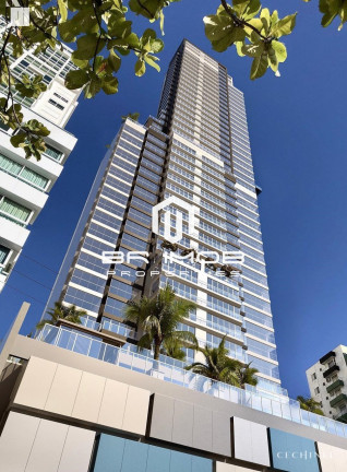 Imagem Imóvel com 4 Quartos à Venda, 215 m² em Centro - Balneário Camboriú Imagem Imóvel com 4 Quartos à Venda, 215 m² em Centro - Balneário Camboriú