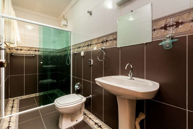Imagem Casa com 4 Quartos à Venda, em Jardim Das Flores - Osasco Imagem Casa com 4 Quartos à Venda, em Jardim Das Flores - Osasco