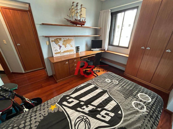 Imagem Apartamento com 3 Quartos à Venda, 179 m² em Gonzaga - Santos