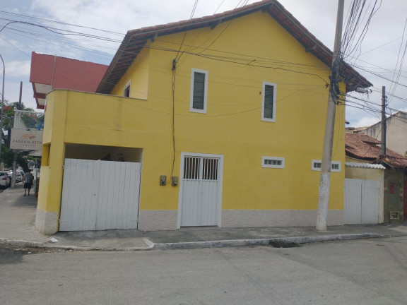 Casa com 4 Quartos à Venda,  em Palmeiras - Cabo Frio
