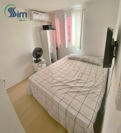 Imagem Apartamento com 2 Quartos à Venda, 42 m² em Araturi - Caucaia