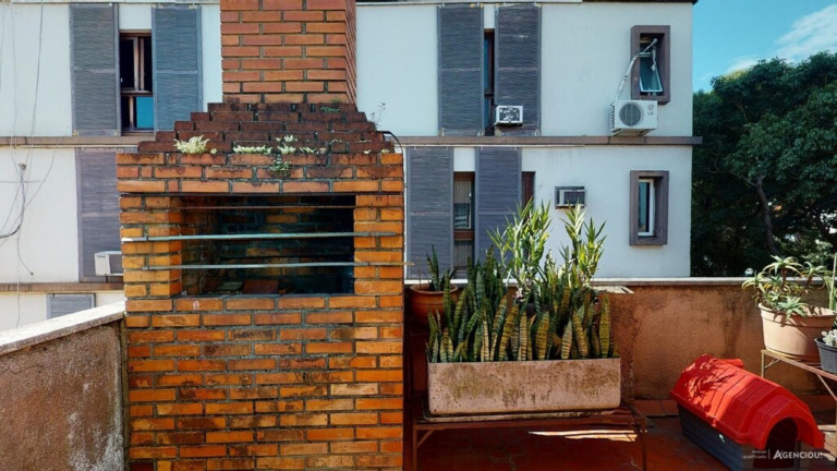 Imagem Imóvel com 2 Quartos à Venda, 75 m² em Petrópolis - Porto Alegre Imagem Imóvel com 2 Quartos à Venda, 75 m² em Petrópolis - Porto Alegre