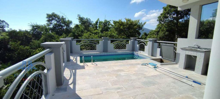 Imagem Casa com 4 Quartos à Venda, 373 m² em João Paulo - Florianópolis